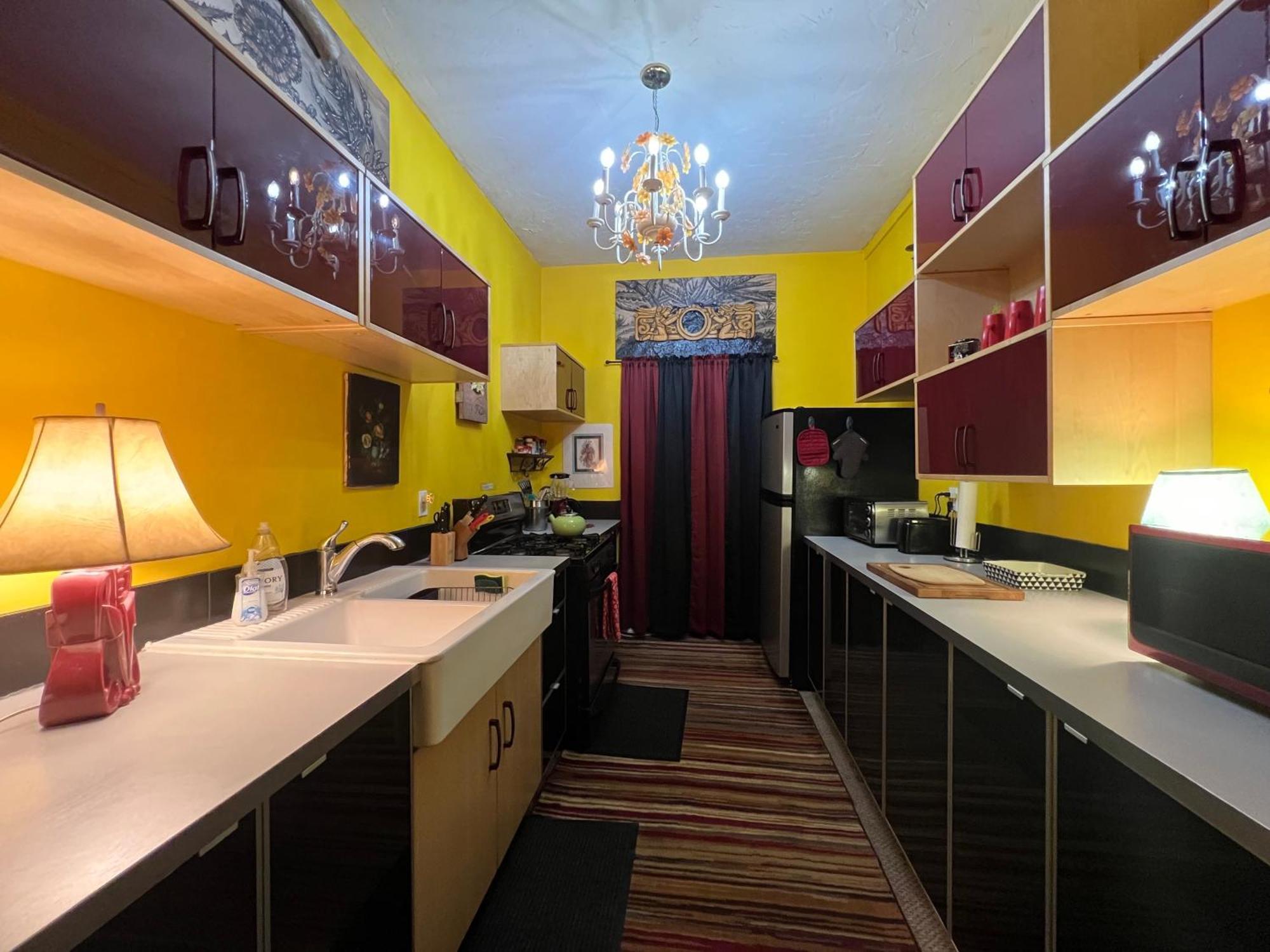 Space Castle: A 1950S Gas Station Transformed Into An Art Themed Wonderland 特鲁斯奥康西昆西斯 外观 照片